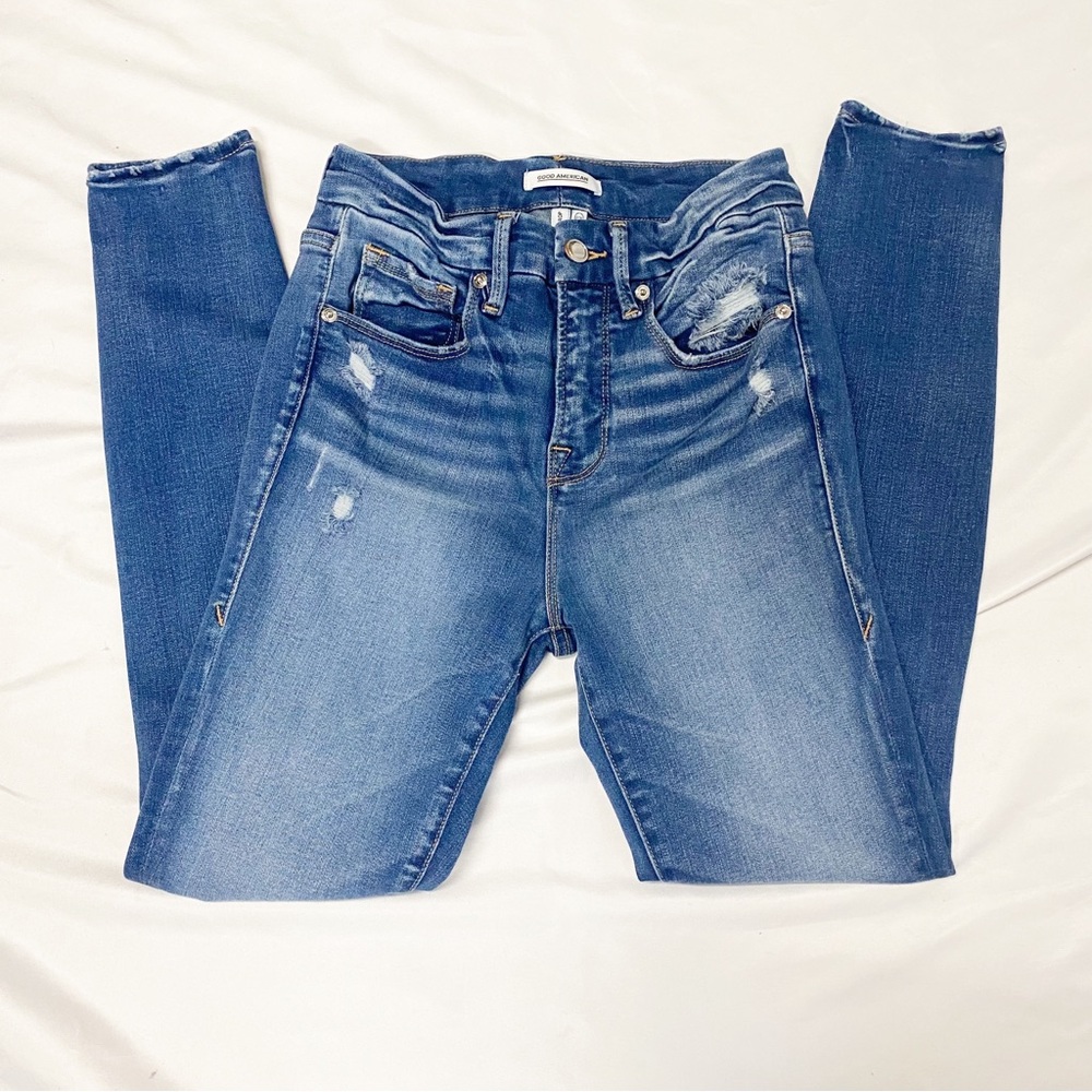 Good American Good Legs Crop Distressed Skinny Jeans - Picture 2 of 16